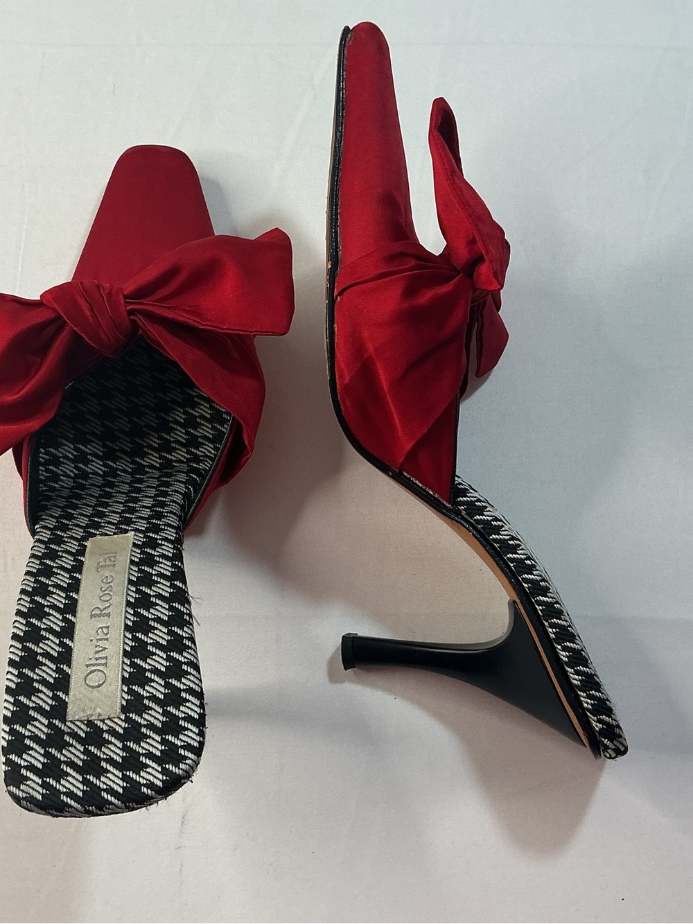 Olivia Rose Tal Red Bow Mules - Picture 2 of 9